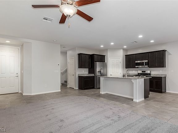 4th image of 6628 Breakwater Reef St