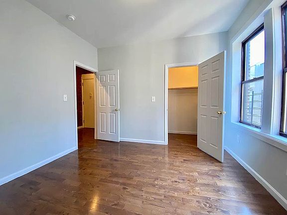 5th image of 141 Nagle Ave APT 5E