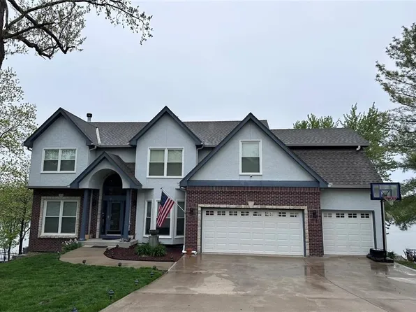 4712 Canaan Lake Cir, Kansas City, KS 66109