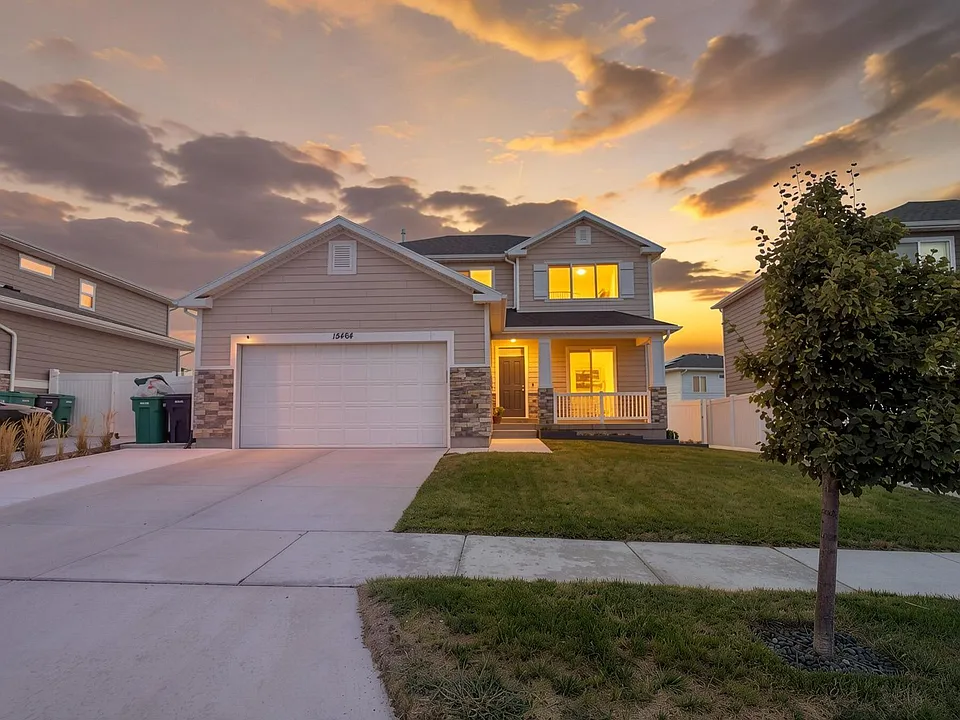 15464 S Heritagecrest Way