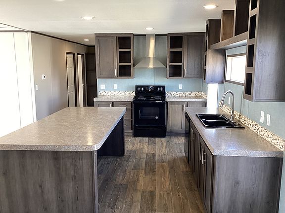5th image of 140 Palermo Dr #425