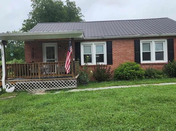 127 Washington St, Celina, TN 38551