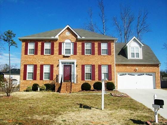2nd image of 3106 Poinsetta Dr
