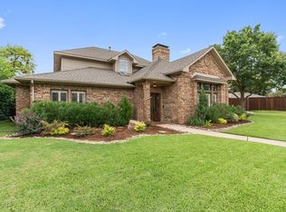 18515 Voss Rd, Dallas, TX 75287