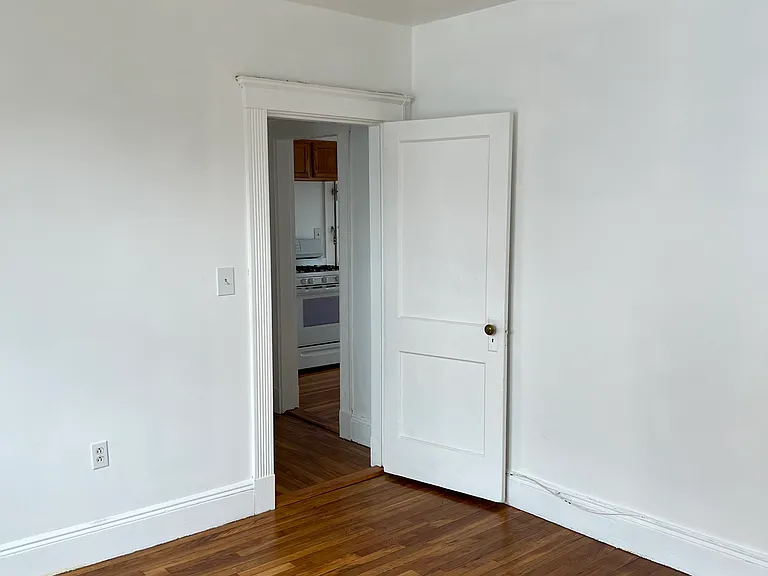 196 Reservation Rd #2 — Photo 9