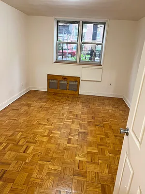 Rented by Compass | media 11