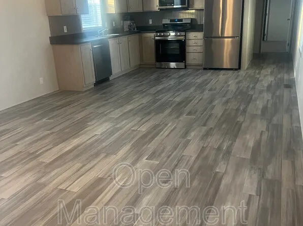 7-1015 Gibraltor Ave N Lot 7, Fargo, ND 58102