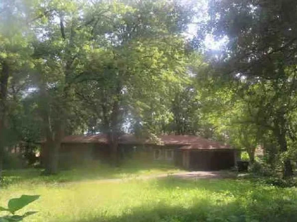 14713 Ingleside Ave, Dolton, IL 60419