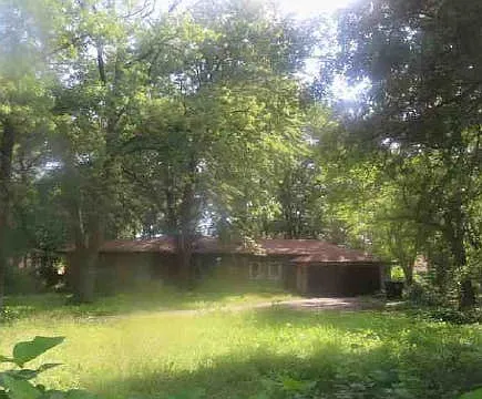 14713 Ingleside Ave photo 1