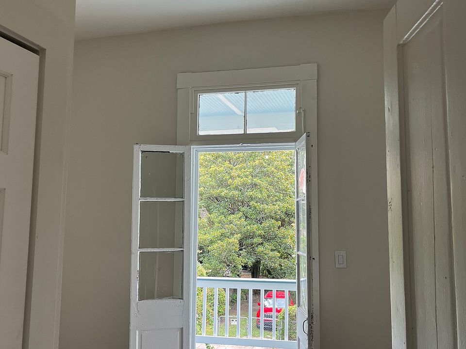 Available bedroom.