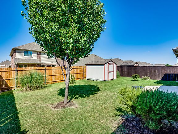 4th image of 5720 Millers Creek Dr