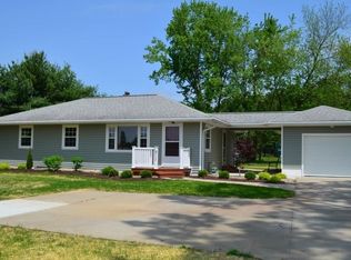 911 Pearlman Rd, Akron, OH 44319