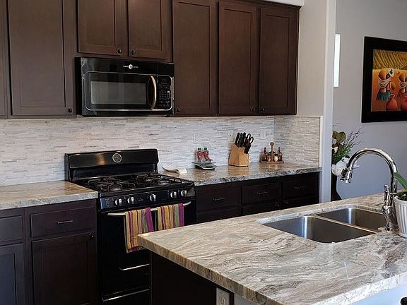 5th image of 3521 Kings Canyon Dr