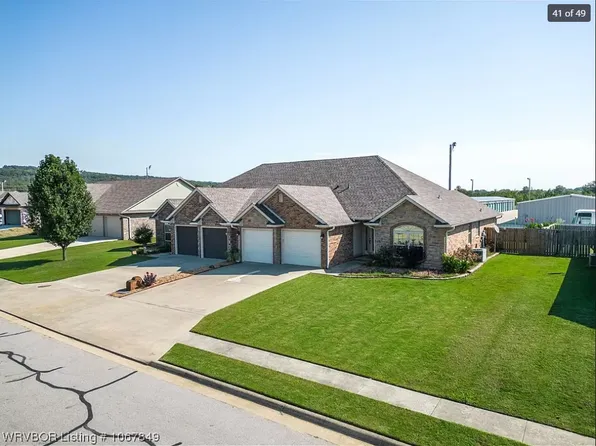 125 Honeysuckle St, Alma, AR 72921