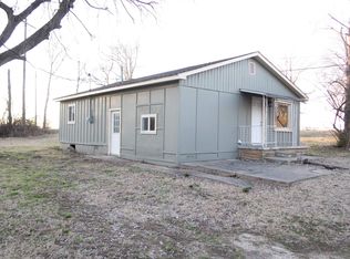 159 Monroe St, Cotter, AR 72626