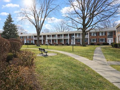 29460 Hoover Rd, Warren, MI, 48093