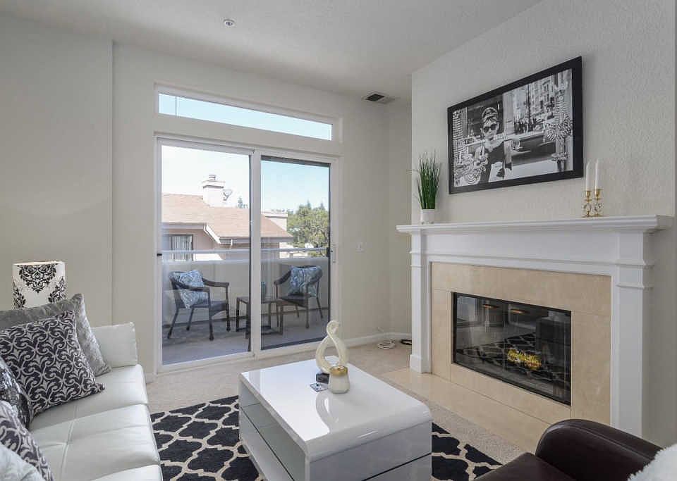 1st image of 231 El Camino Real #3O4