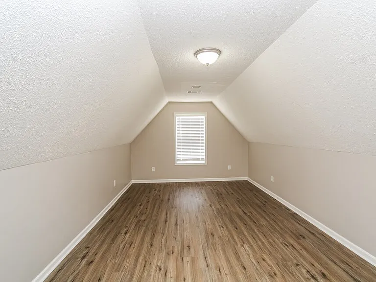 6708 Kentbrook Dr — Photo 9