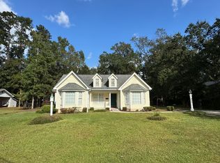 1106 Lakeside Dr, Conway, SC 29526