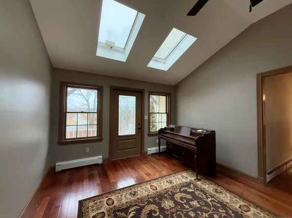 (undisclosed Address), Lisbon, CT 06351