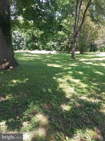 2nd image of 214 Conewago Dr