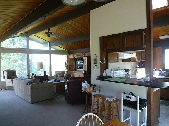 5th image of 5885 Capt Vancouver Dr