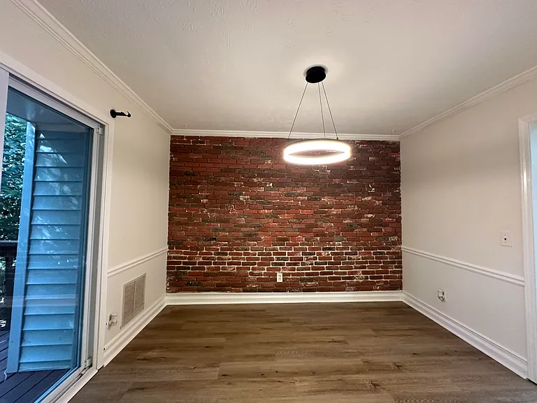1801 Queen Anne Ct — Photo 7