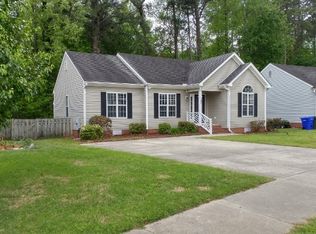 4442 Surrey Meadows Dr, Winterville, NC 28590