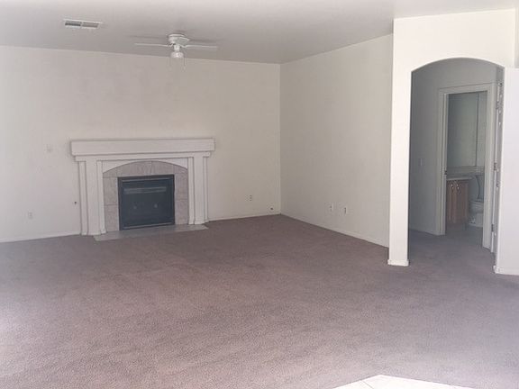 4th image of 8005 Painted Clay Ave