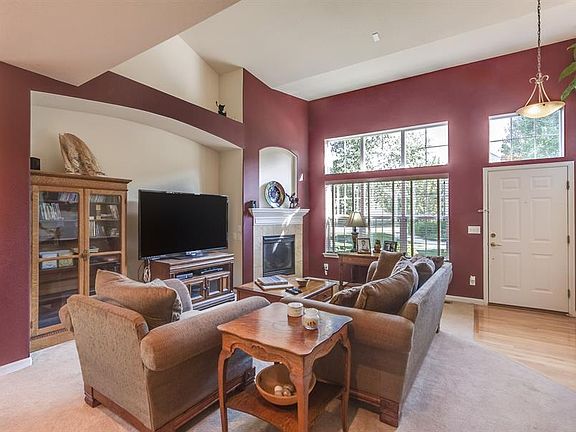 4th image of 1614 Golden Bear Dr #6B