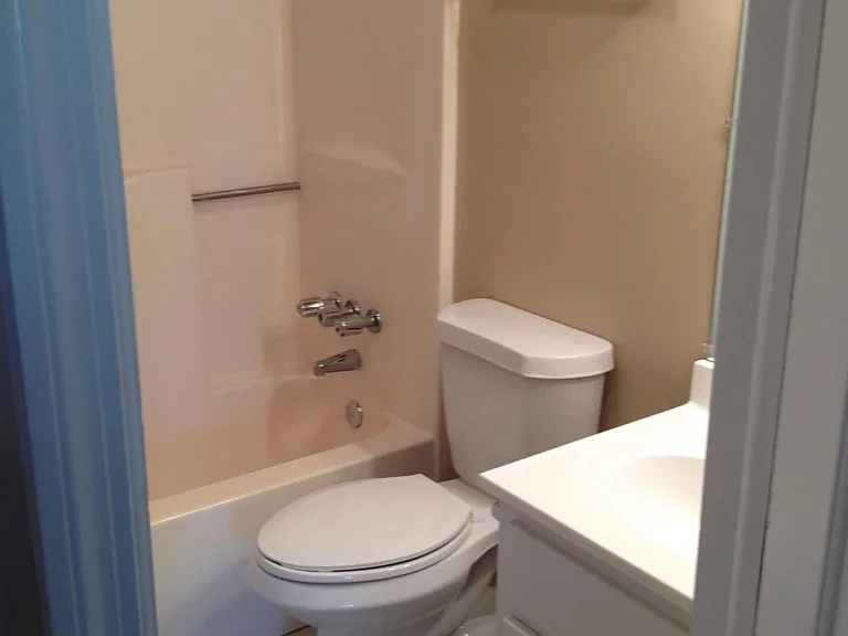 Full bathroom