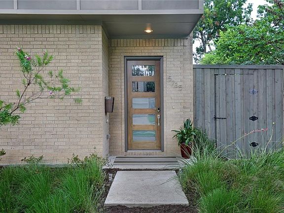 2nd image of 5735 Penrose Ave