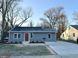 305 Myrtle St, Ashland, VA 23005