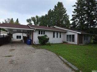 413 maple ROAD E, Nipawin, SK S0E 1E0