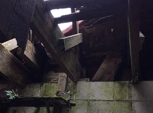 2716 Ridge Rd, Tyrone, PA 16686