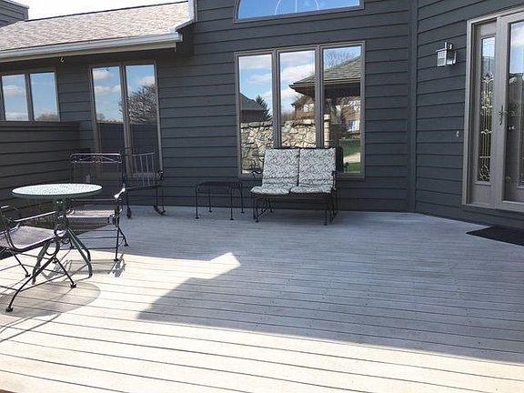 2nd image of 508 Cambridge Dr