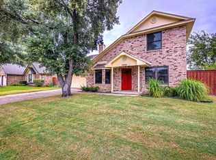 6808 Richfield Dr, North Richland Hills, TX 76182