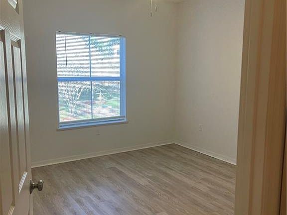5th image of 11561 Villa Grand APT 721