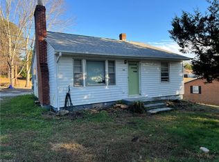 186 Slate Rd, Mount Airy, NC 27030