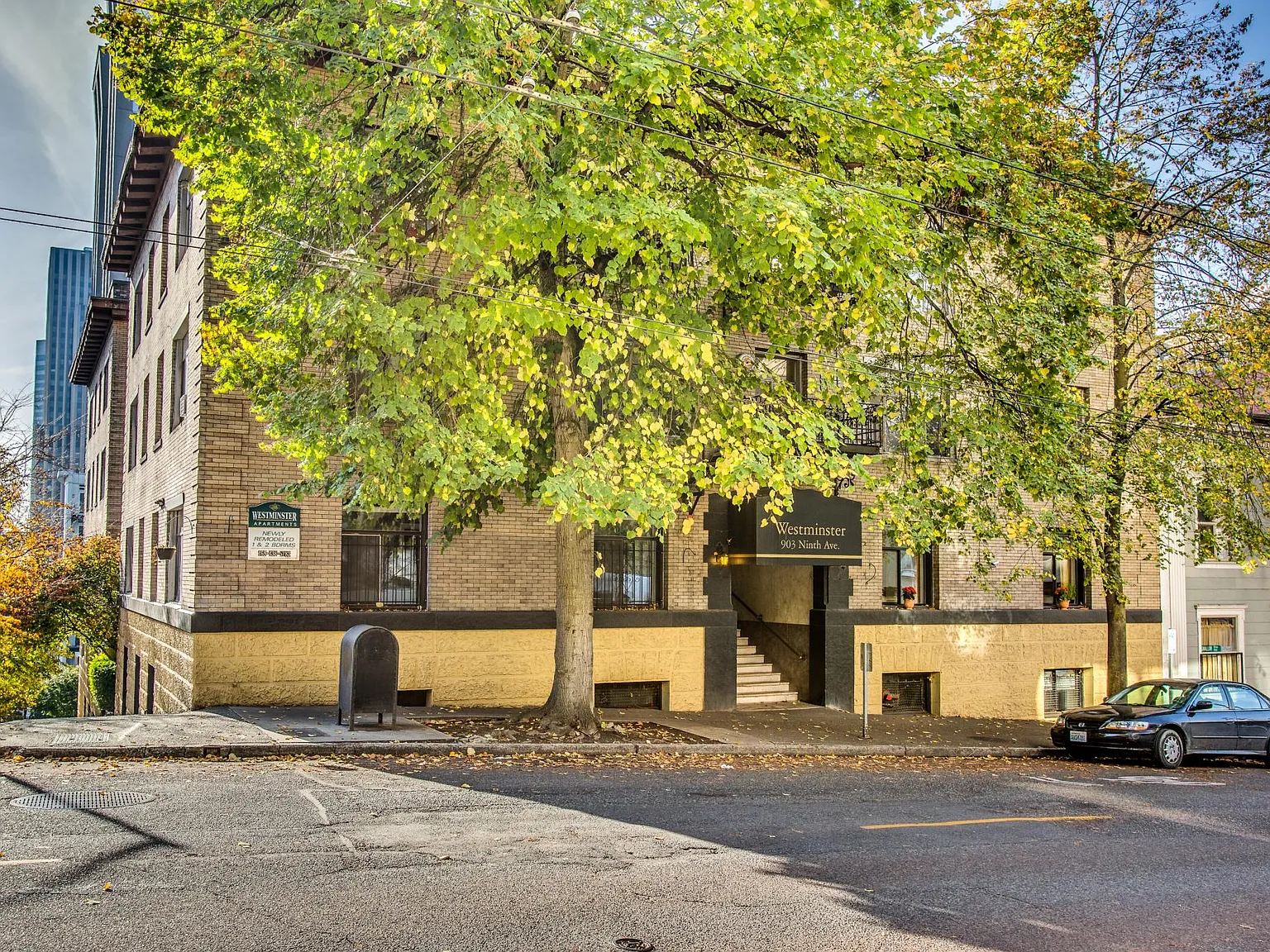 Westminster — Photo 3