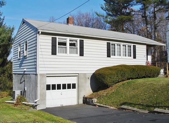 1st image of 129 Hazel Dr