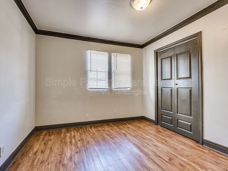 2357 W Park Pl — Photo 10