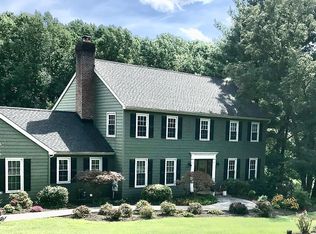 1696 Waterglen Dr, West Chester, PA 19382
