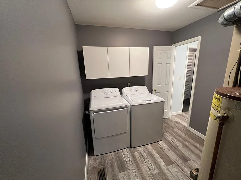 2418 Sheridan Dr — Photo 26