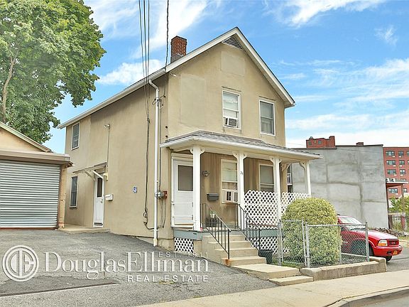 2nd image of 25 Cedar St
