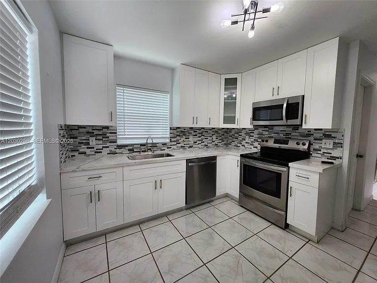3332 Orinoco Ln #3332 — Photo 4