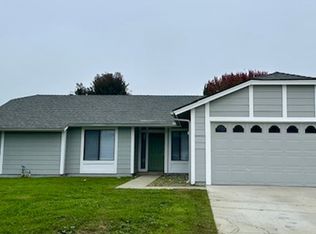 1536 Hillcrest Ave, Tulare, CA 93274