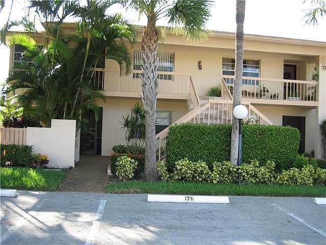 1st image of 13849 Royal Palm Ct APT B