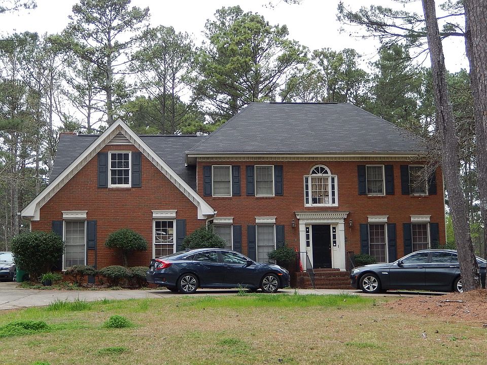 1st image of 1073 Carriage Pl