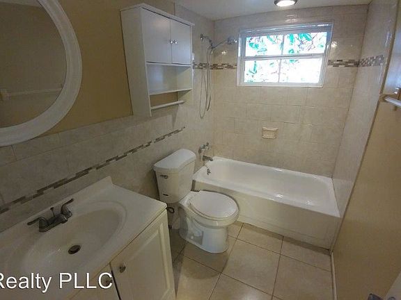 5th image of 3105 Primrose Dr
